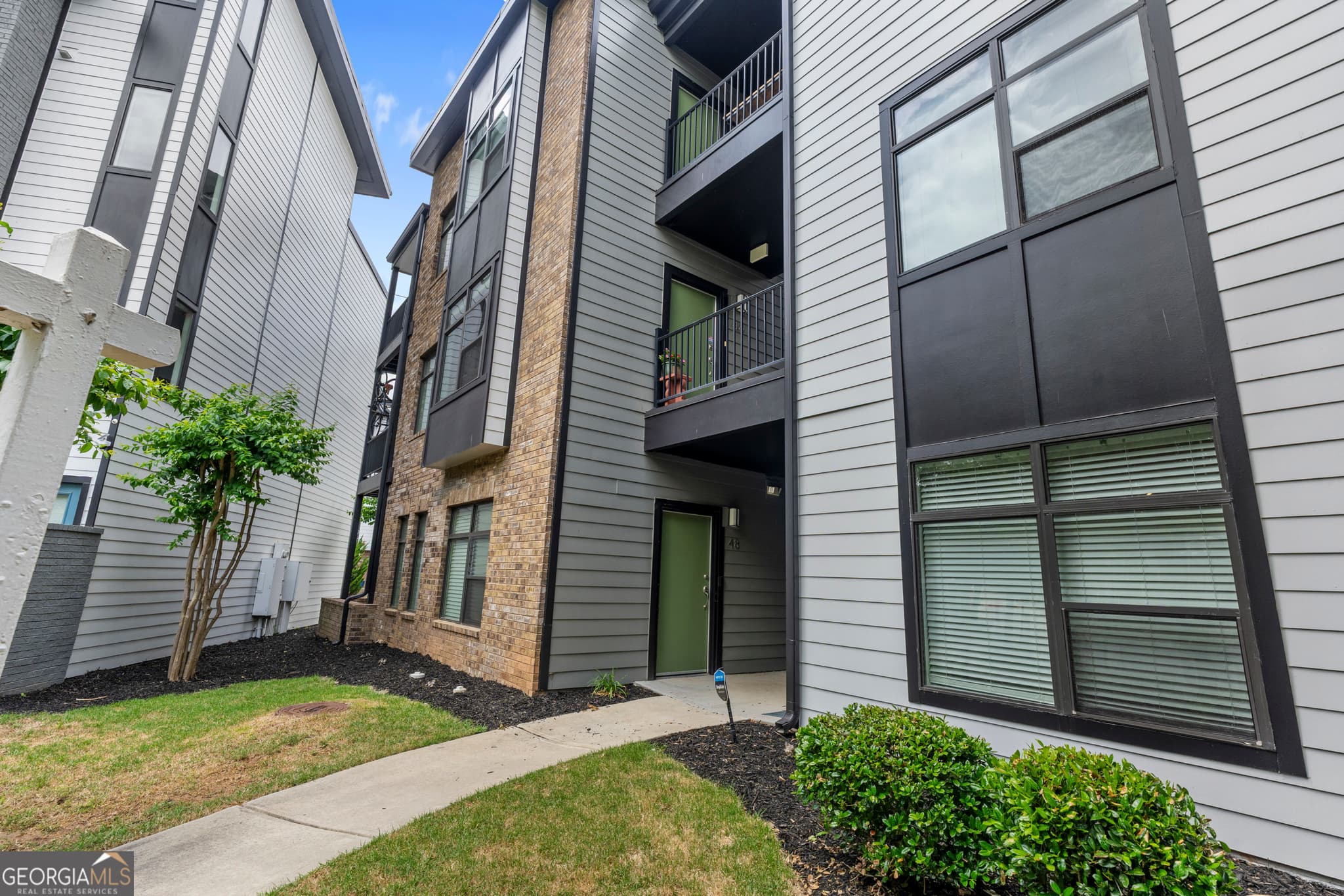 2 bedroom, 2 bathroom, 1,000 sq ft condominium sold at 46 Moda Lane, Atlanta, GA 30316
