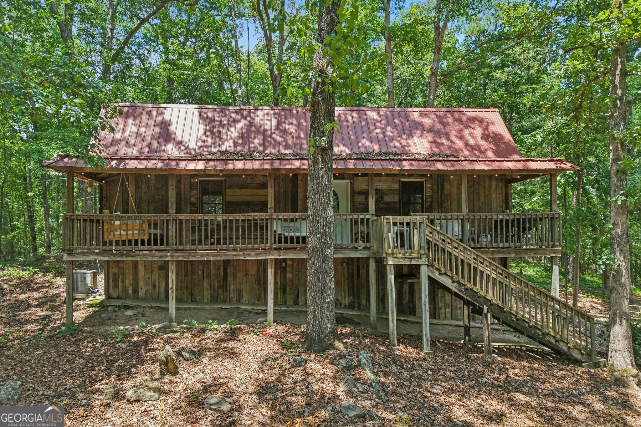 2 bedroom, 1 bathroom, 1,440 sq ft cabin,single family residence for sale at 15 Rustica Drive, Newnan, GA 30263 — photo 2