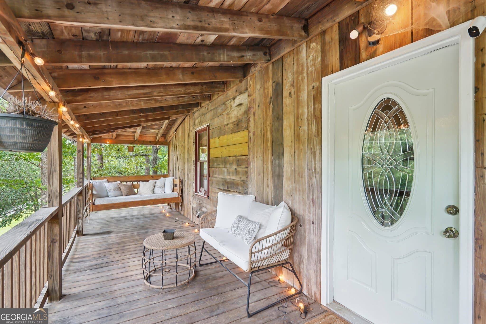 2 bedroom, 1 bathroom, 1,440 sq ft cabin,single family residence for sale at 15 Rustica Drive, Newnan, GA 30263 — photo 3