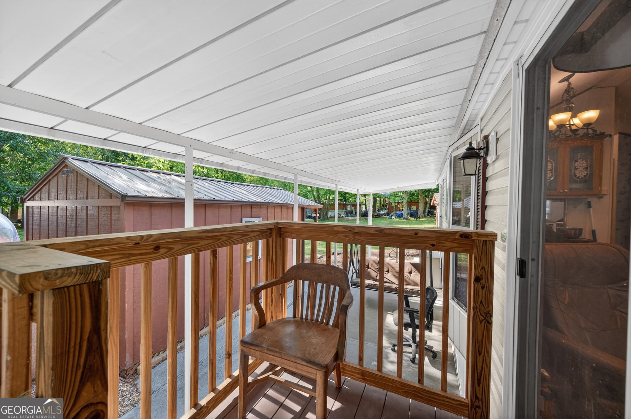 2 bedroom, 2 bathroom manufactured home,single family residence for sale at 107 Riverside Place, Cleveland, GA 30528 — photo 6