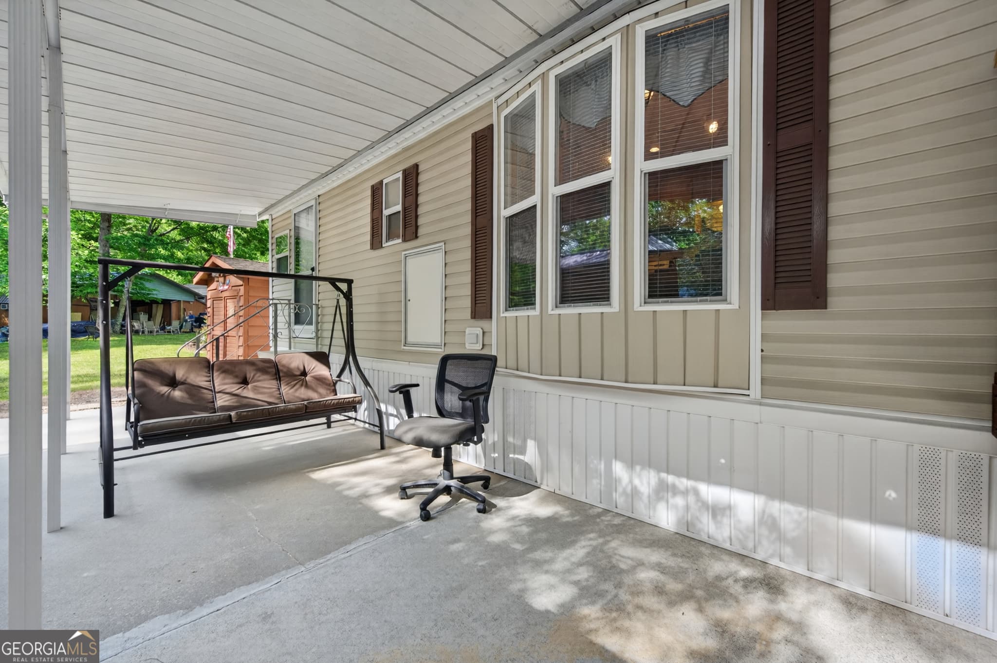 2 bedroom, 2 bathroom manufactured home,single family residence for sale at 107 Riverside Place, Cleveland, GA 30528 — photo 4