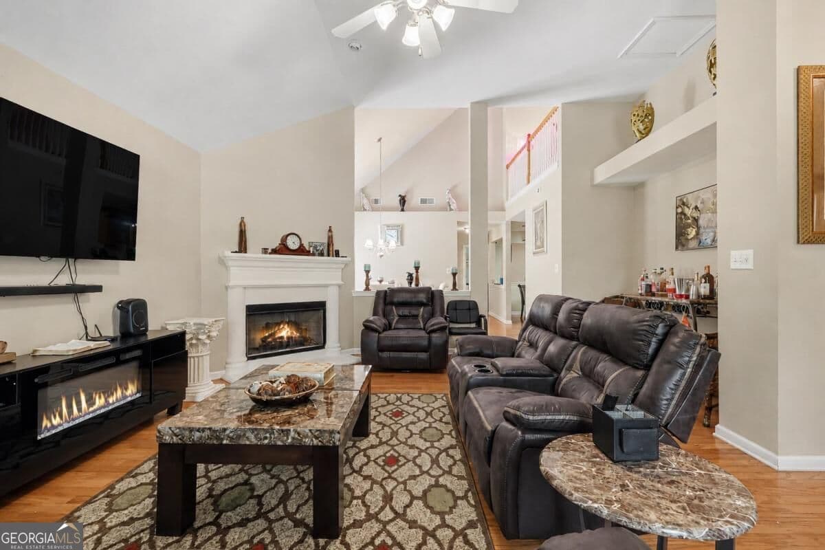 4 bedroom, 3 bathroom, 2,174 sq ft single family residence for sale at 8001 Gossamer Drive, Fairburn, GA 30213 — photo 8