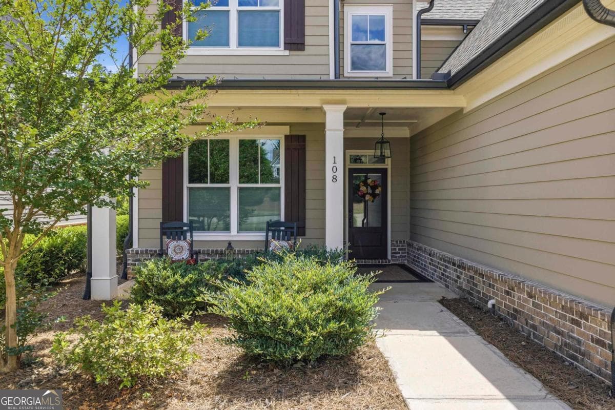 5 bedroom, 4.5 bathroom single family residence for sale at 108 Wingspan Way, Eatonton, GA 31024 — photo 5