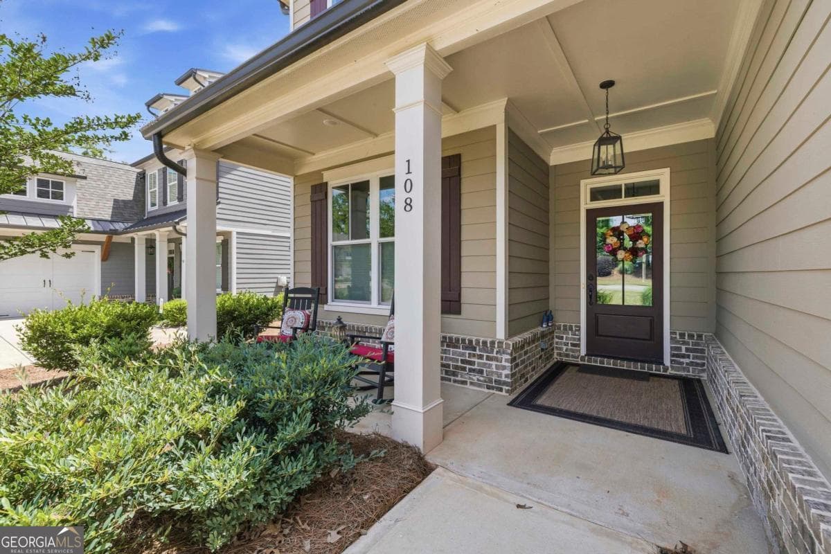 5 bedroom, 4.5 bathroom single family residence for sale at 108 Wingspan Way, Eatonton, GA 31024 — photo 4