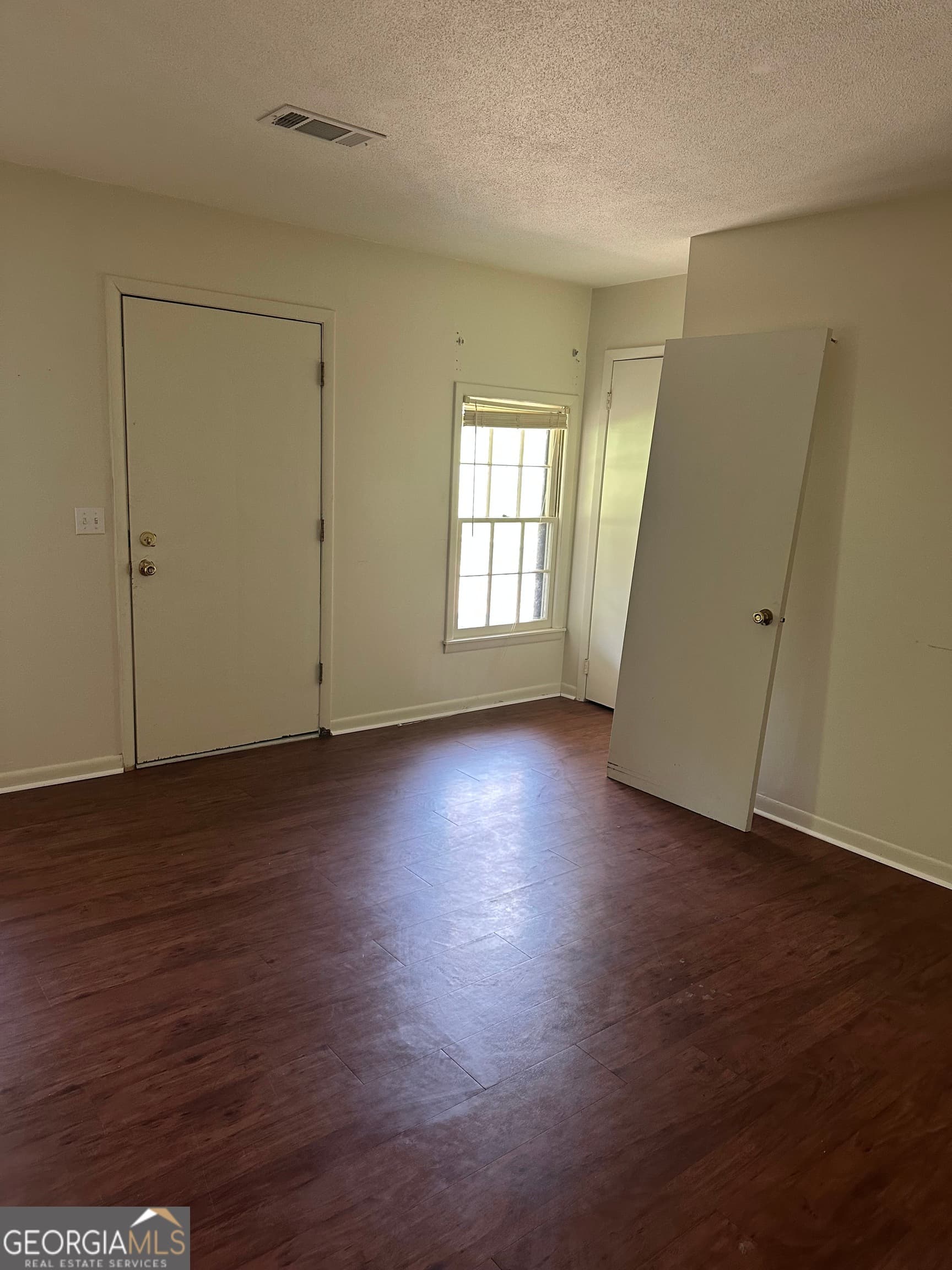 3 bedroom, 2 bathroom, 1,952 sq ft single family residence for sale at 1601 Prosperity Lane, Vidalia, GA 30474 — photo 6