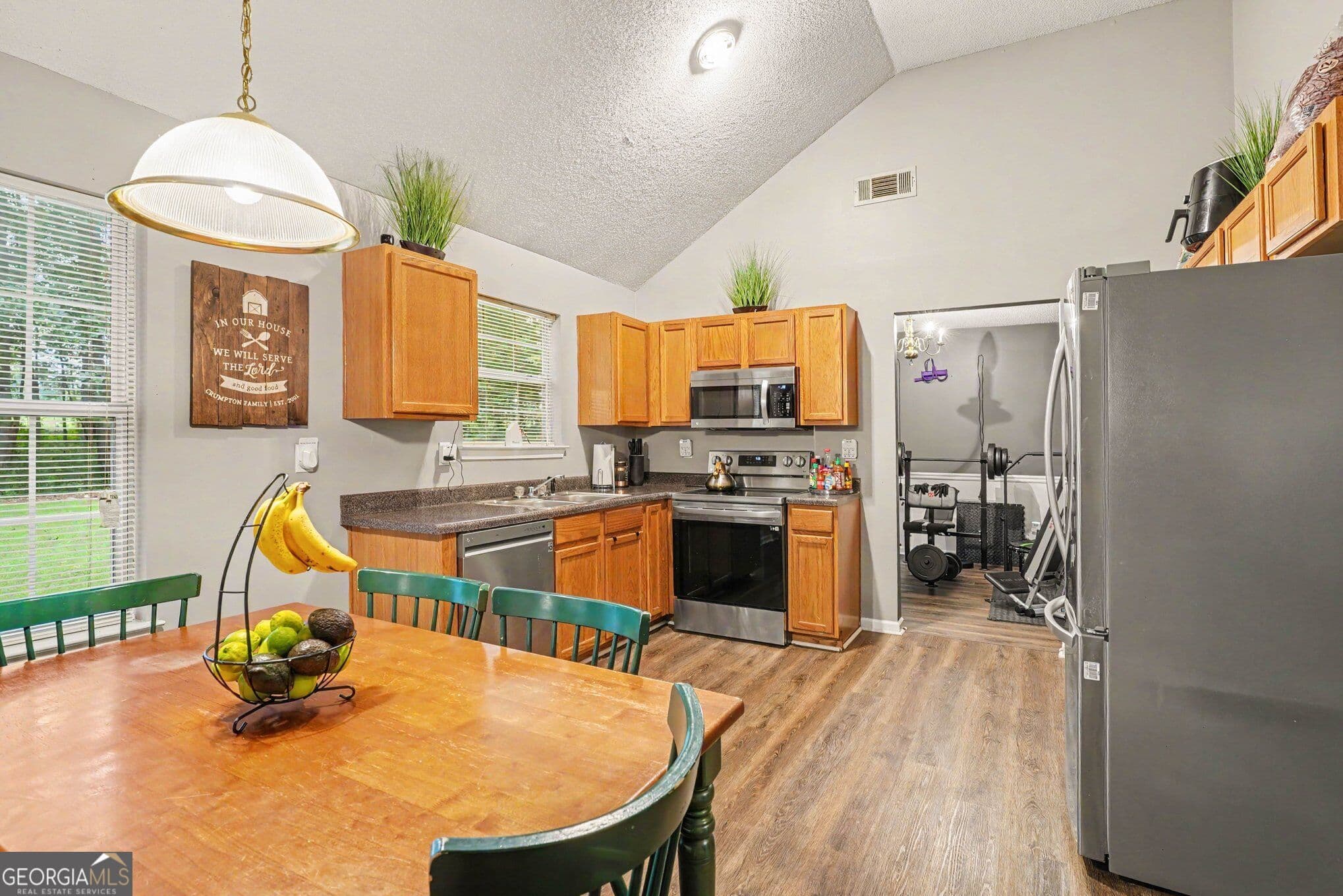3 bedroom, 2.5 bathroom, 2,025 sq ft single family residence for sale at 105 Ashtonbrook Drive, Mcdonough, GA 30252 — photo 6