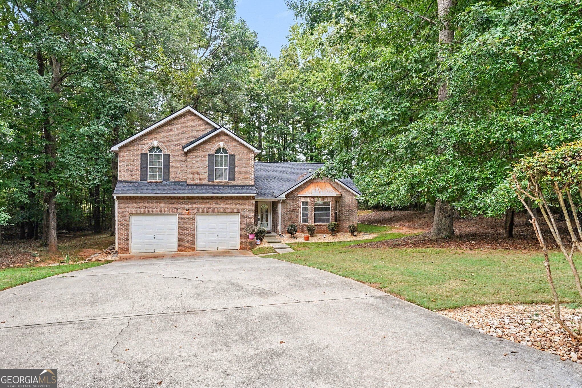 3 bedroom, 2.5 bathroom, 2,025 sq ft single family residence for sale at 105 Ashtonbrook Drive, Mcdonough, GA 30252 — photo 3