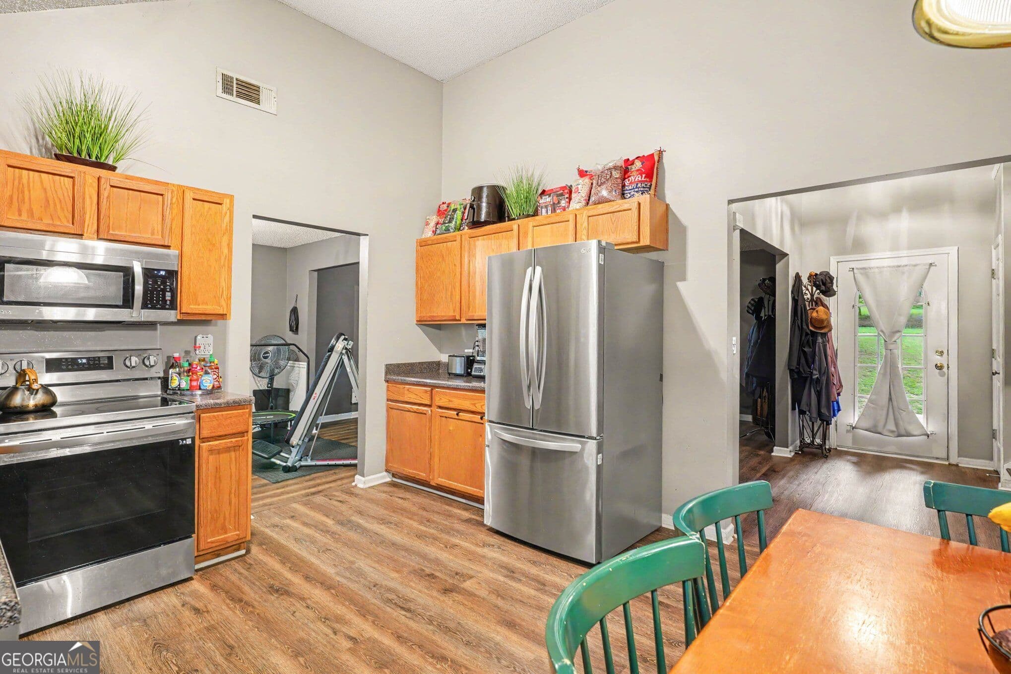 3 bedroom, 2.5 bathroom, 2,025 sq ft single family residence for sale at 105 Ashtonbrook Drive, Mcdonough, GA 30252 — photo 10
