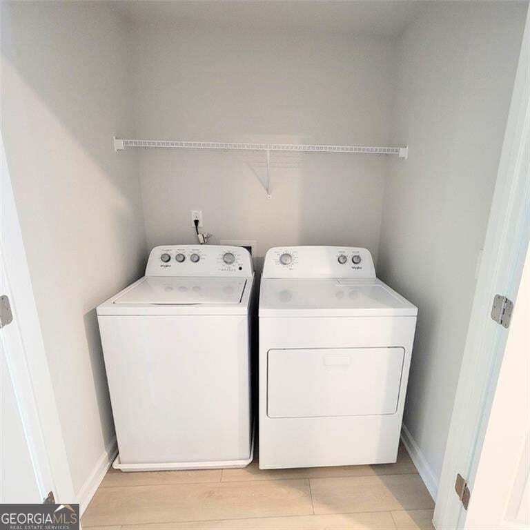 4 bedroom, 3.5 bathroom townhouse for rent at 112 Werner Brook Way, Atlanta, GA 30354 for $2,500 a month — photo 10