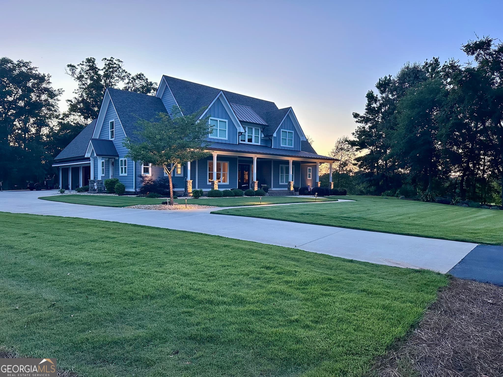 4 bedroom, 4.5 bathroom, 4,238 sq ft single family residence for sale at 345 Huff Creek Road, Williamson, GA 30292 — photo 4