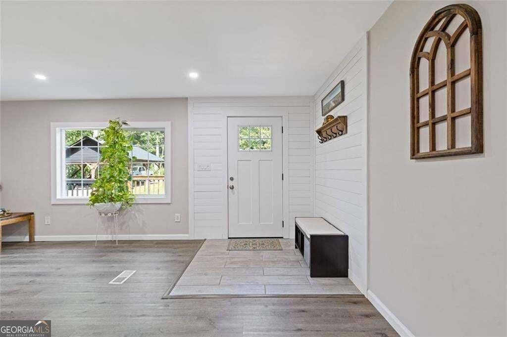 4 bedroom, 2.5 bathroom, 1,972 sq ft single family residence for sale at 681 Pumpkinvine Road, Acworth, GA 30101 — photo 6