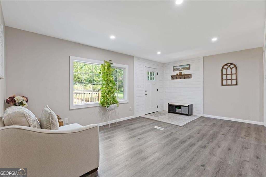 4 bedroom, 2.5 bathroom, 1,972 sq ft single family residence for sale at 681 Pumpkinvine Road, Acworth, GA 30101 — photo 8