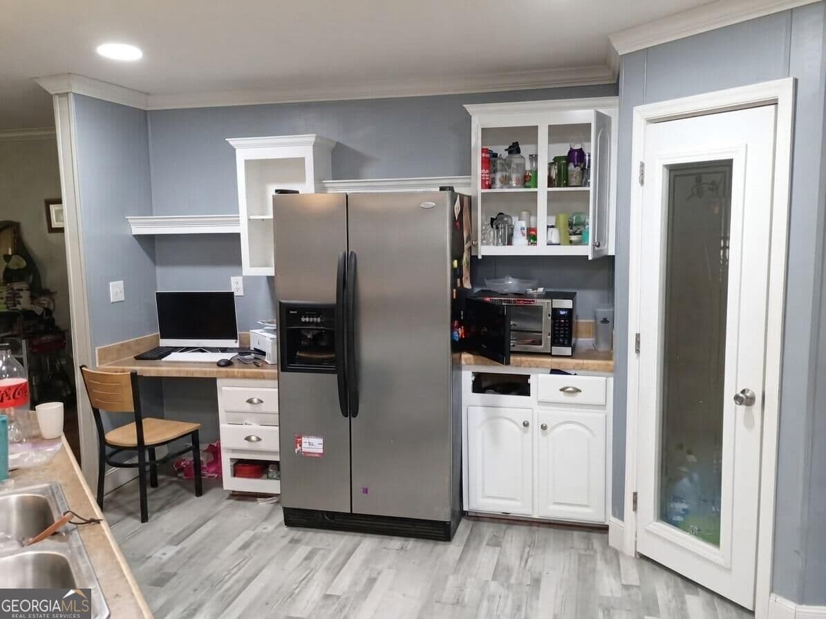 4 bedroom, 2 bathroom, 2,432 sq ft manufactured home,single family residence under contract at 361 James Knight Road, Jesup, GA 31545 — photo 5