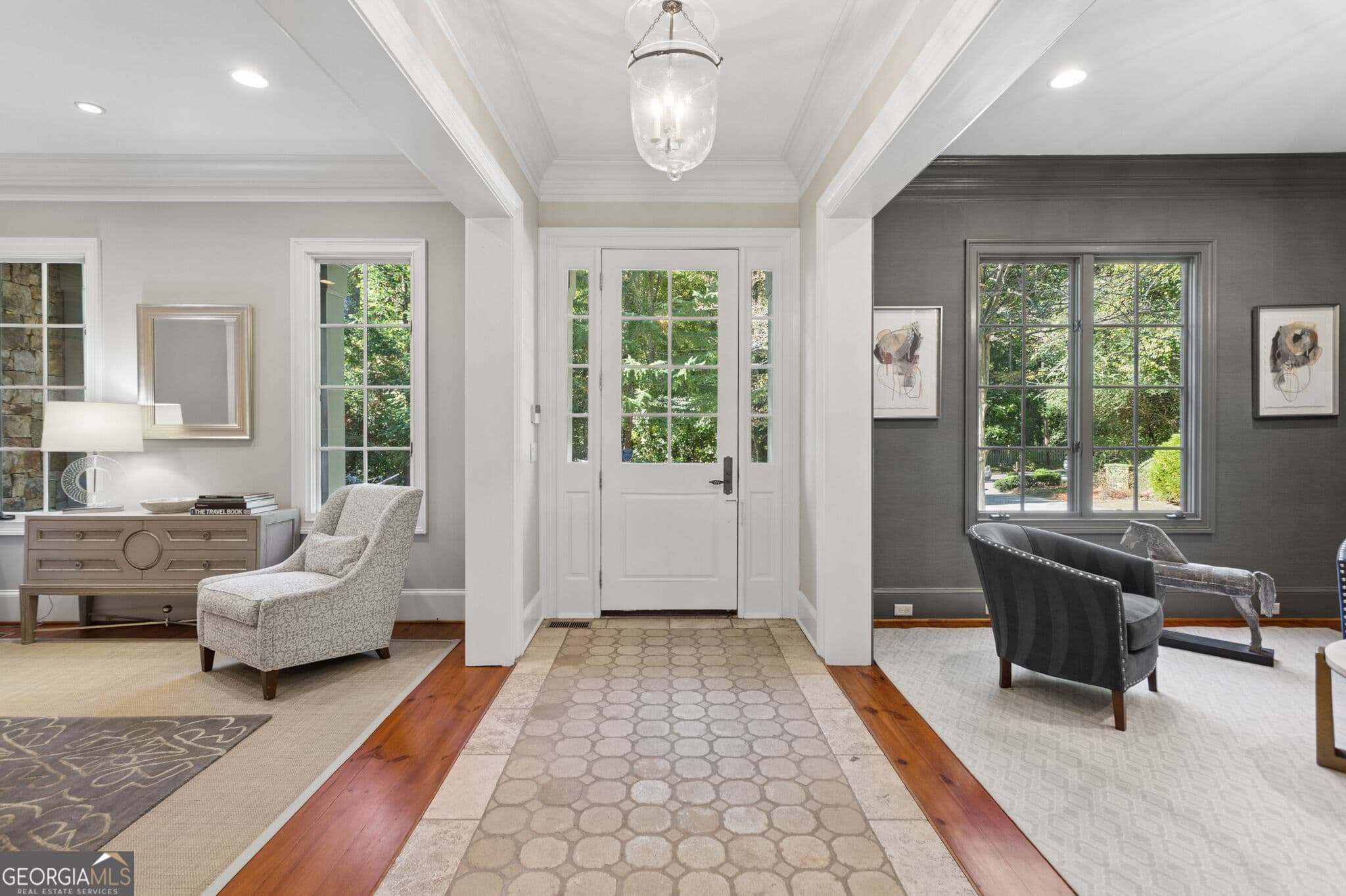 6 bedroom, 6.5 bathroom, 5,282 sq ft single family residence for sale at 4065 Beechwood Drive, Atlanta, GA 30327 — photo 6