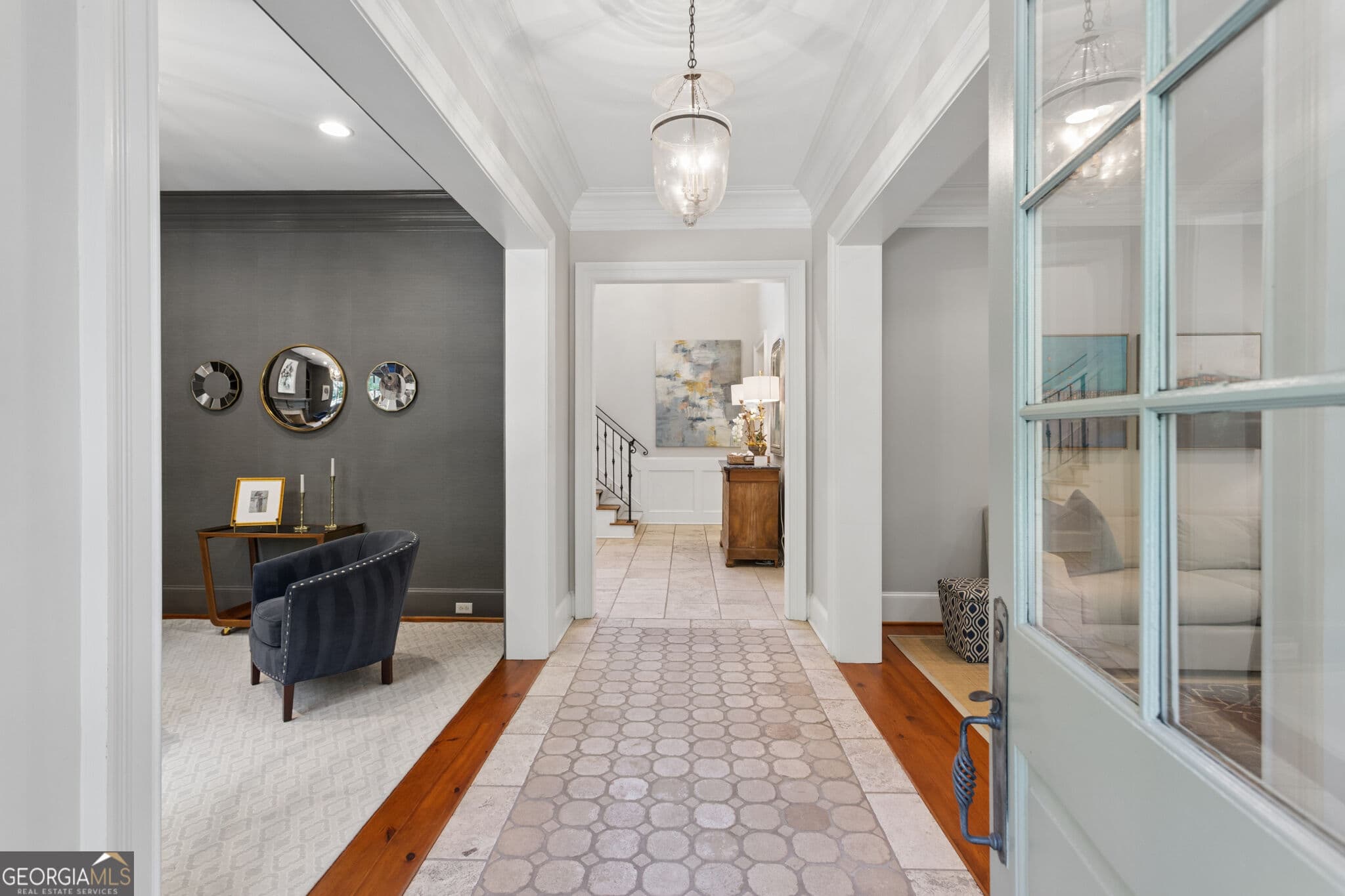 6 bedroom, 6.5 bathroom, 5,282 sq ft single family residence for sale at 4065 Beechwood Drive, Atlanta, GA 30327 — photo 5