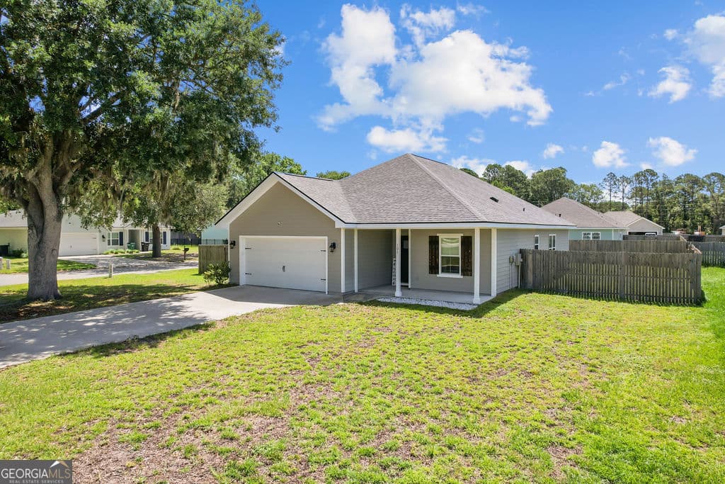 3 bedroom, 2 bathroom, 1,586 sq ft single family residence sold at 101 Eva Drive, St. Marys, GA 31558