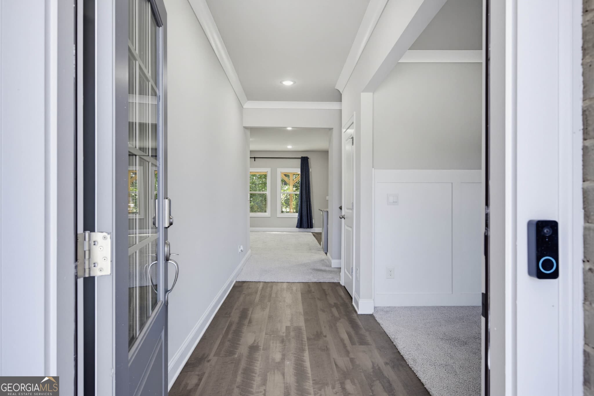 5 bedroom, 3 bathroom, 2,742 sq ft single family residence for sale at 4157 Bethany Manor Drive, Snellville, GA 30039 — photo 4