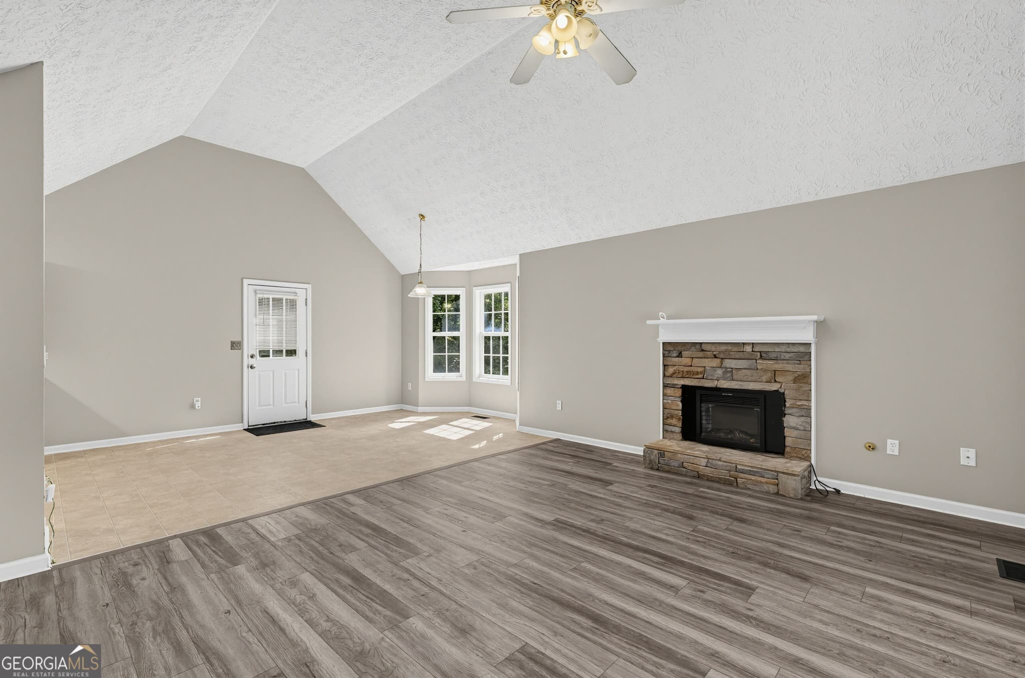 3 bedroom, 2 bathroom, 1,883 sq ft single family residence for sale at 285 Pine Needle Trail, Villa Rica, GA 30180 — photo 9