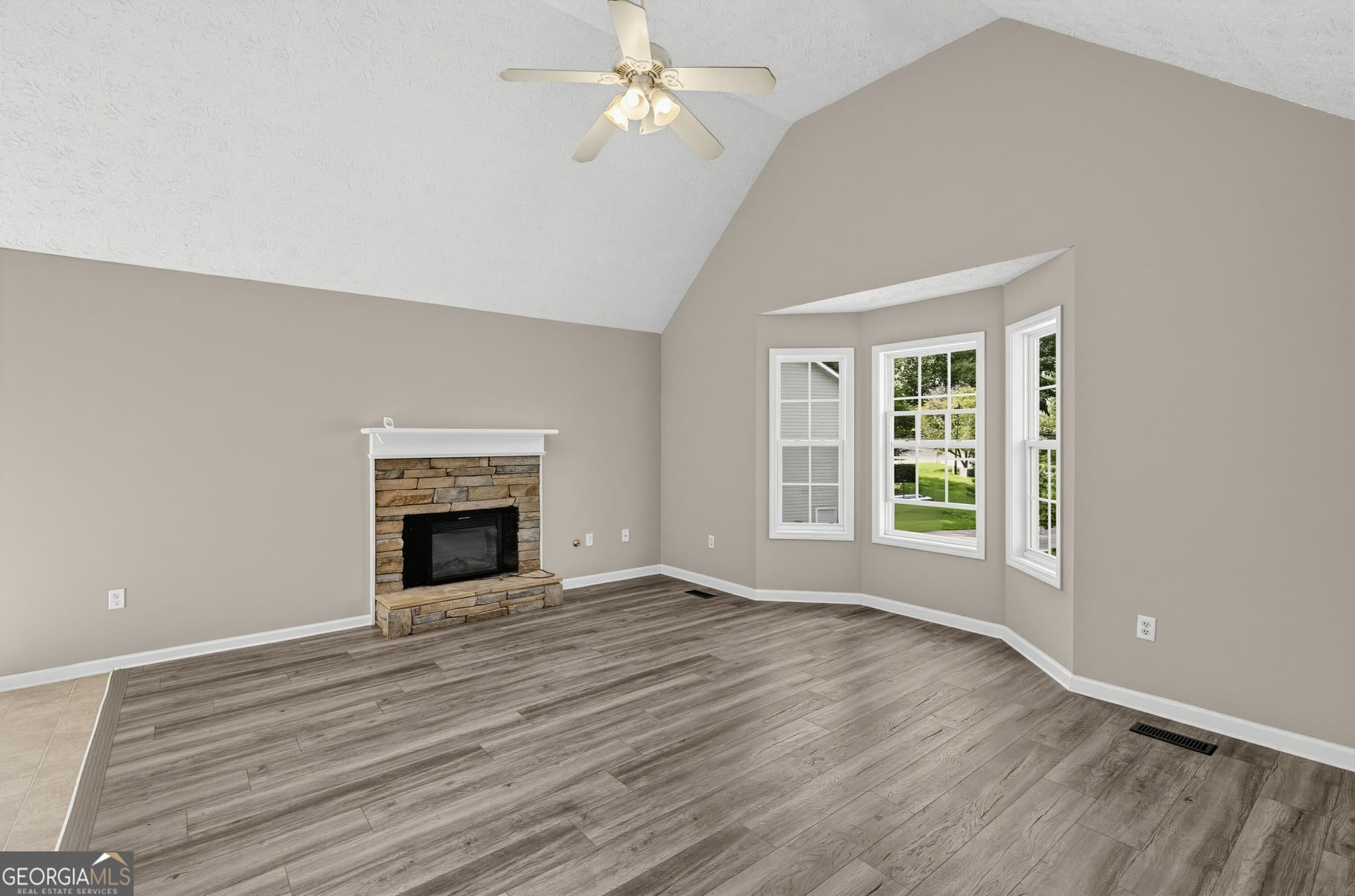 3 bedroom, 2 bathroom, 1,883 sq ft single family residence for sale at 285 Pine Needle Trail, Villa Rica, GA 30180 — photo 10