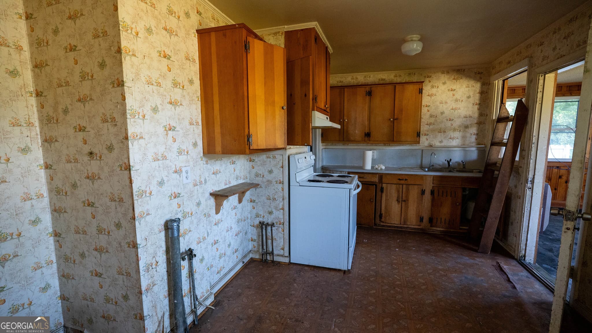3 bedroom, 2 bathroom, 1,450 sq ft single family residence for sale at 204 Commonwealth Avenue, Port Wentworth, GA 31407 — photo 9