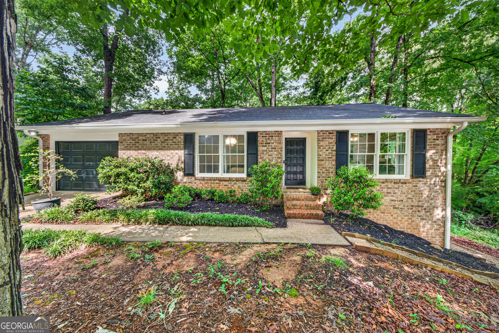 3 bedroom, 2 bathroom, 1,286 sq ft single family residence sold at 197 Crossbow Circle, Winterville, GA 30683