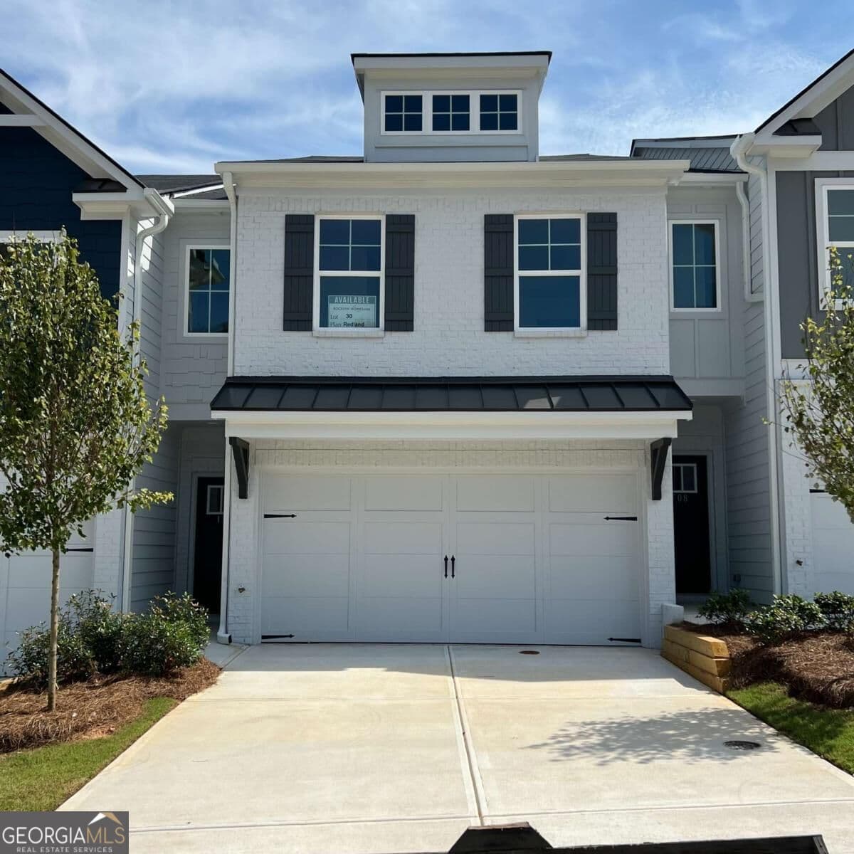 3 bedroom, 2.5 bathroom townhouse for sale at 1510 Aralynn Court 30, Conyers, GA 30013 — photo 1 of 32