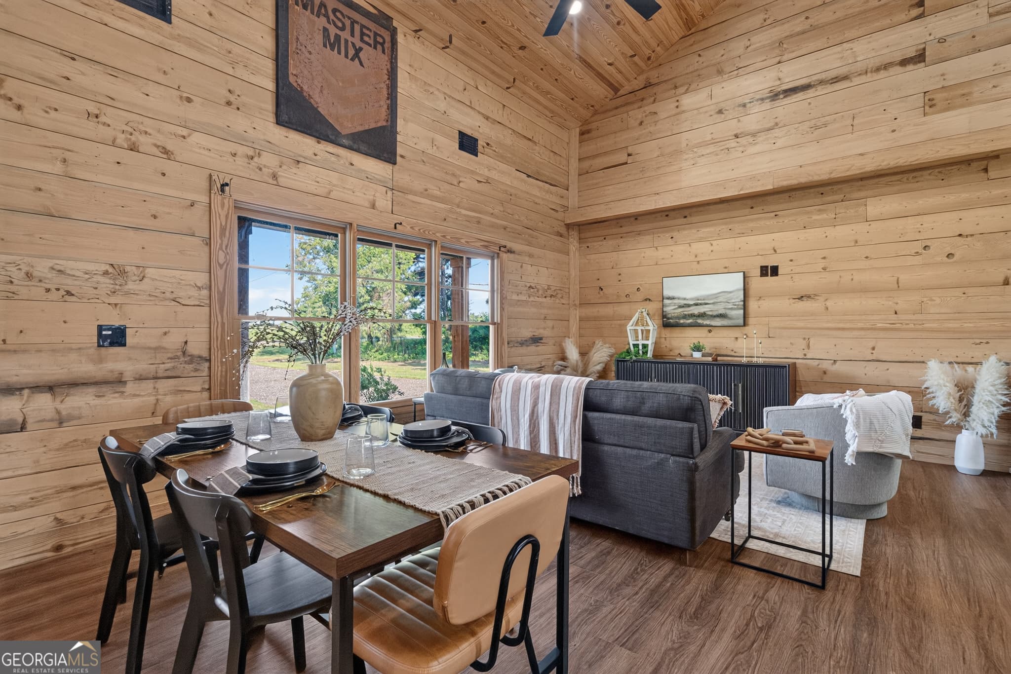 4 bedroom, 2.5 bathroom, 2,788 sq ft single family residence under contract at 130 Wesley Chapel Road, Eatonton, GA 31024 — photo 10