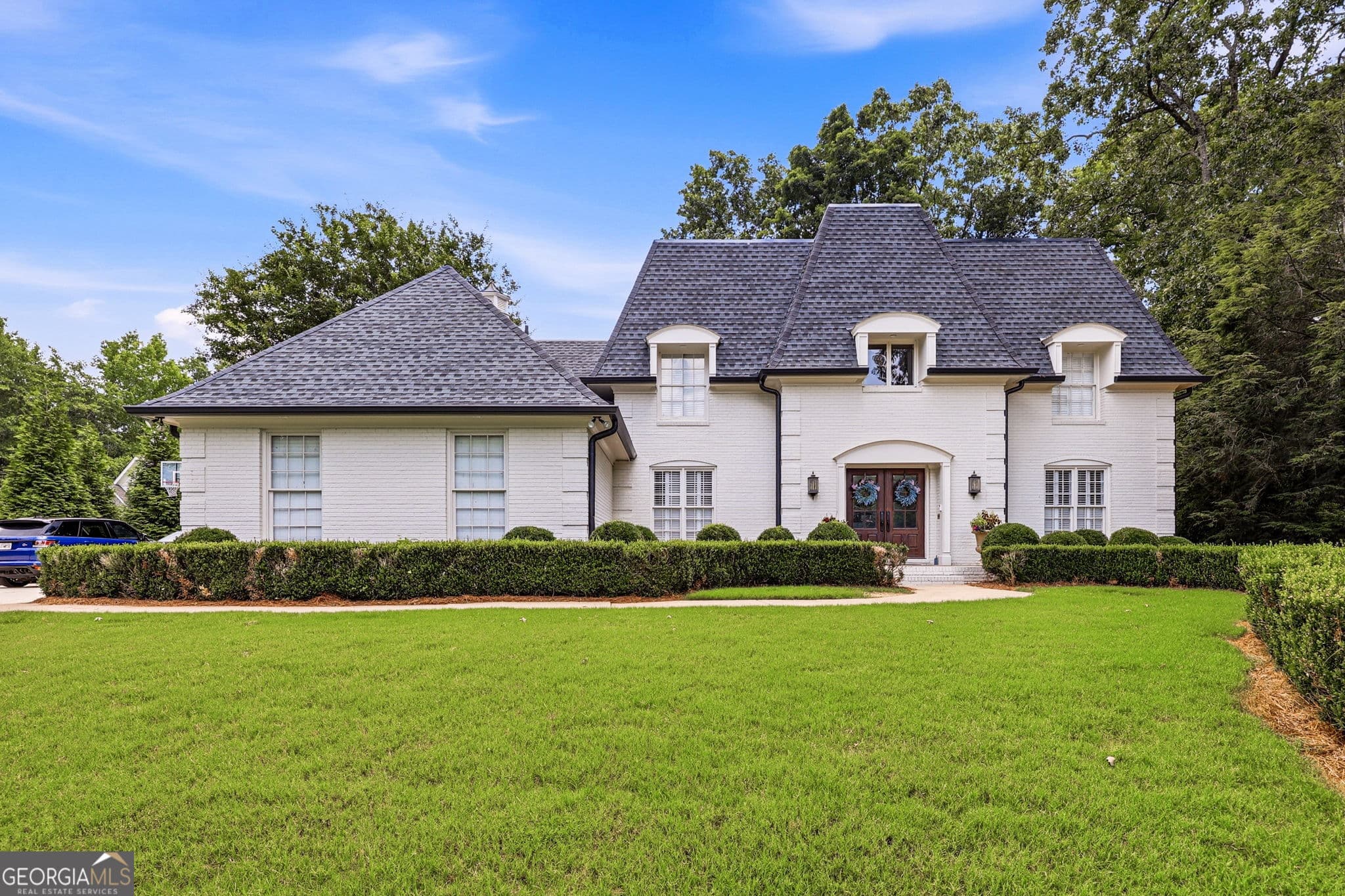5 bedroom, 3.5 bathroom, 3,152 sq ft single family residence for sale at 197 Club Drive, Gainesville, GA 30506 — photo 3