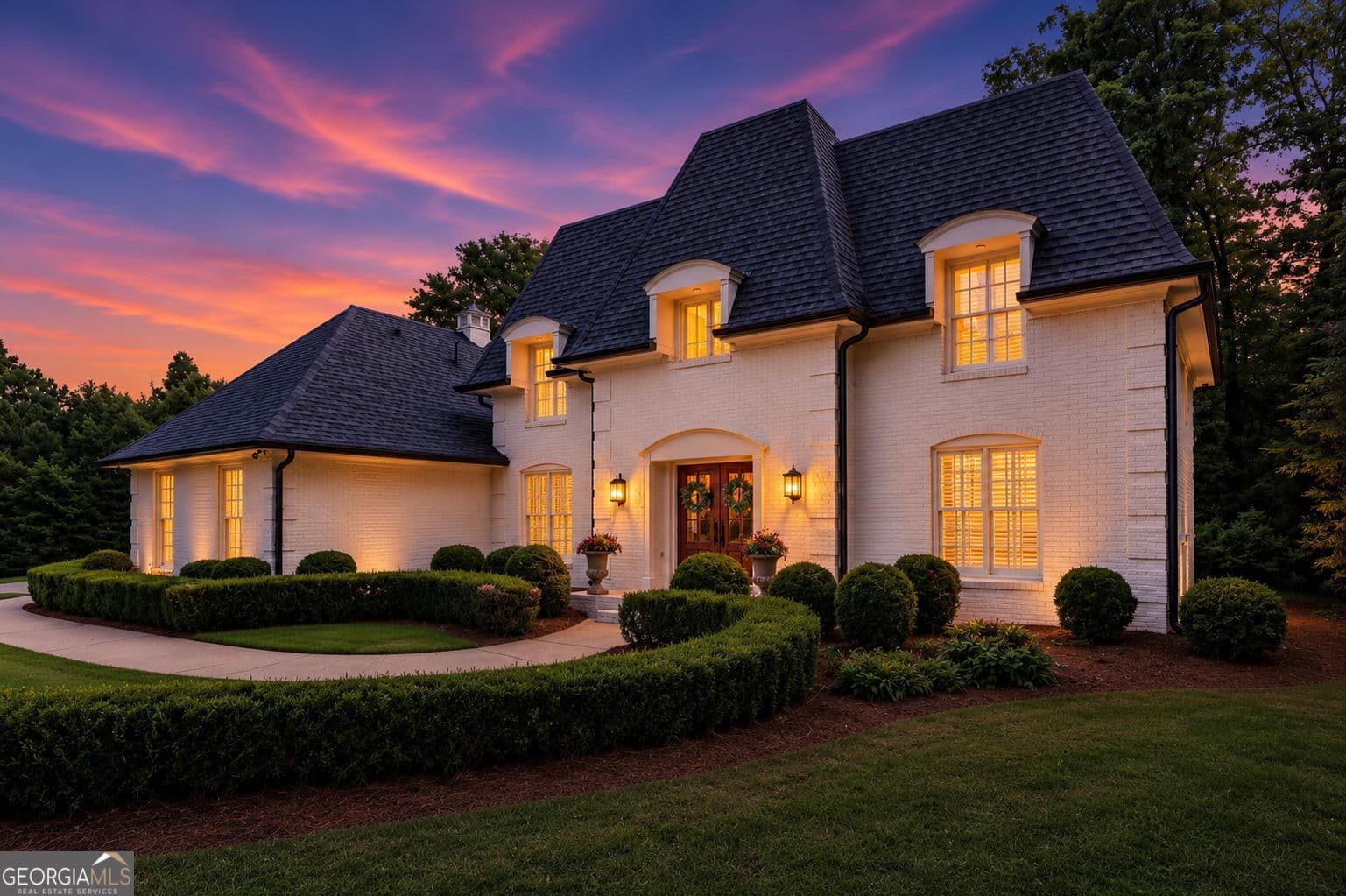 5 bedroom, 3.5 bathroom, 3,152 sq ft single family residence for sale at 197 Club Drive, Gainesville, GA 30506 — photo 1 of 58
