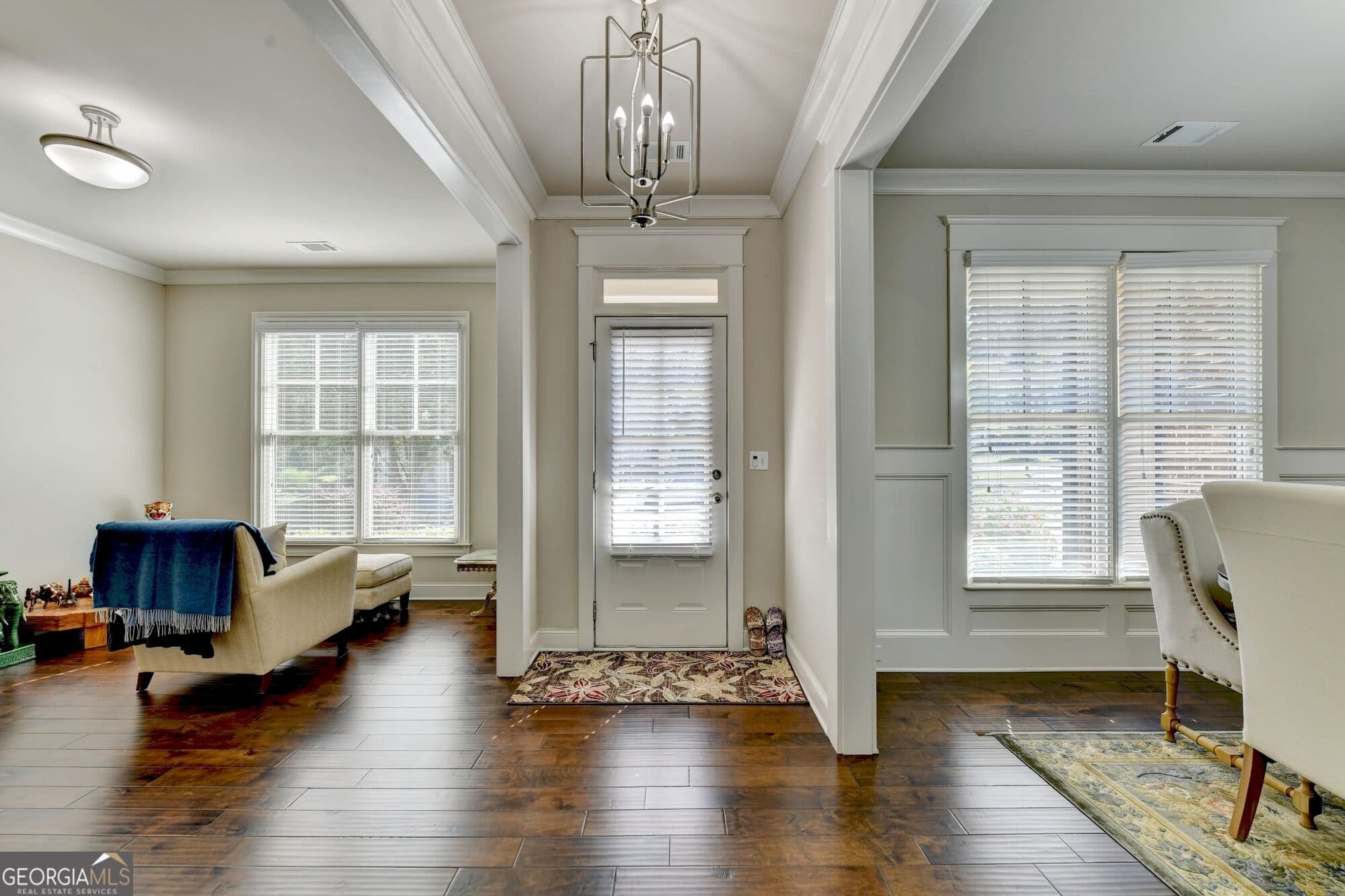 5 bedroom, 4 bathroom, 3,478 sq ft single family residence for sale at 4922 Park Vale Drive, Sugar Hill, GA 30518 — photo 4