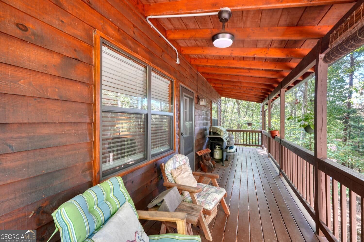 3 bedroom, 3 bathroom, 1,948 sq ft cabin,single family residence for sale at 158 Alicia Lane, Blairsville, GA 30512 — photo 6