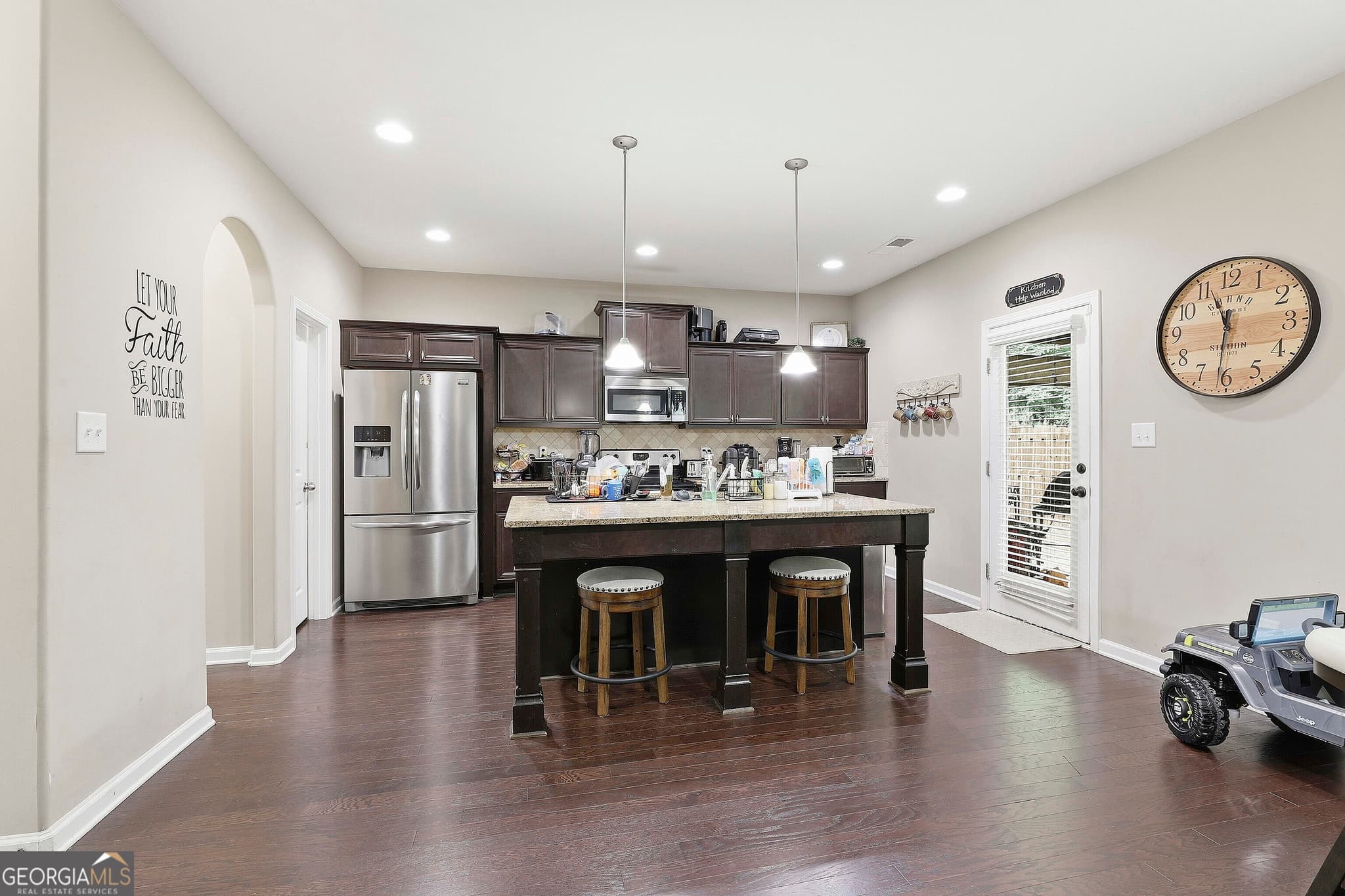4 bedroom, 2.5 bathroom, 2,486 sq ft single family residence for sale at 313 Briandwood Drive, Newnan, GA 30265 — photo 8