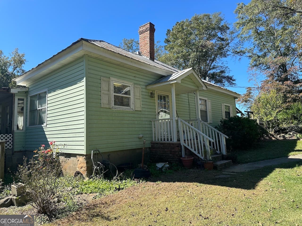 2 bedroom, 2 bathroom, 1,656 sq ft single family residence sold at 2170 Jernigans Bridge Road, White Plains, GA 30678