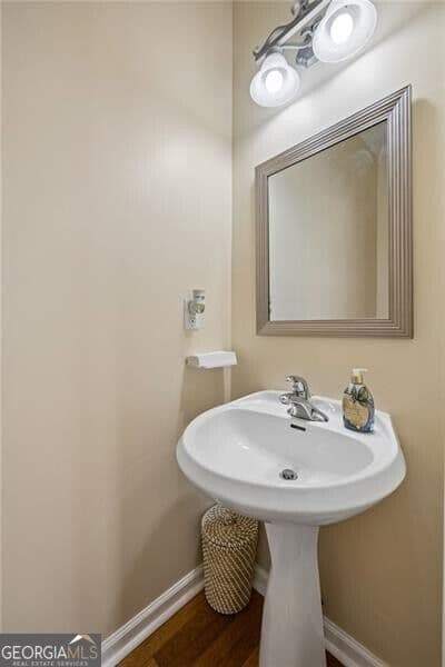 2 bedroom, 2.5 bathroom, 2,124 sq ft townhouse for sale at 3201 Waters Edge Trail, Roswell, GA 30075 — photo 8