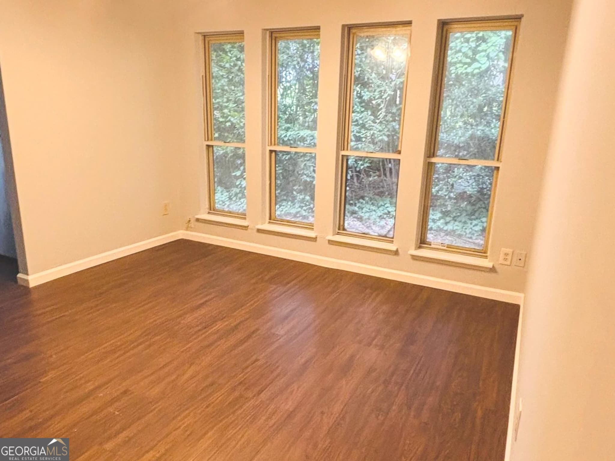 3 bedroom, 2 bathroom, 1,997 sq ft single family residence for rent at 3393 Framingham Drive, Lithonia, GA 30038 for $1,895 a month — photo 6