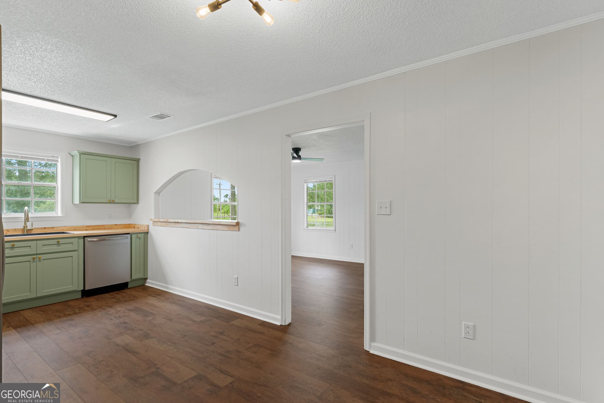 3 bedroom, 1 bathroom, 1,230 sq ft single family residence for sale at 291 Cuttings Loop Road, Homerville, GA 31634 — photo 8