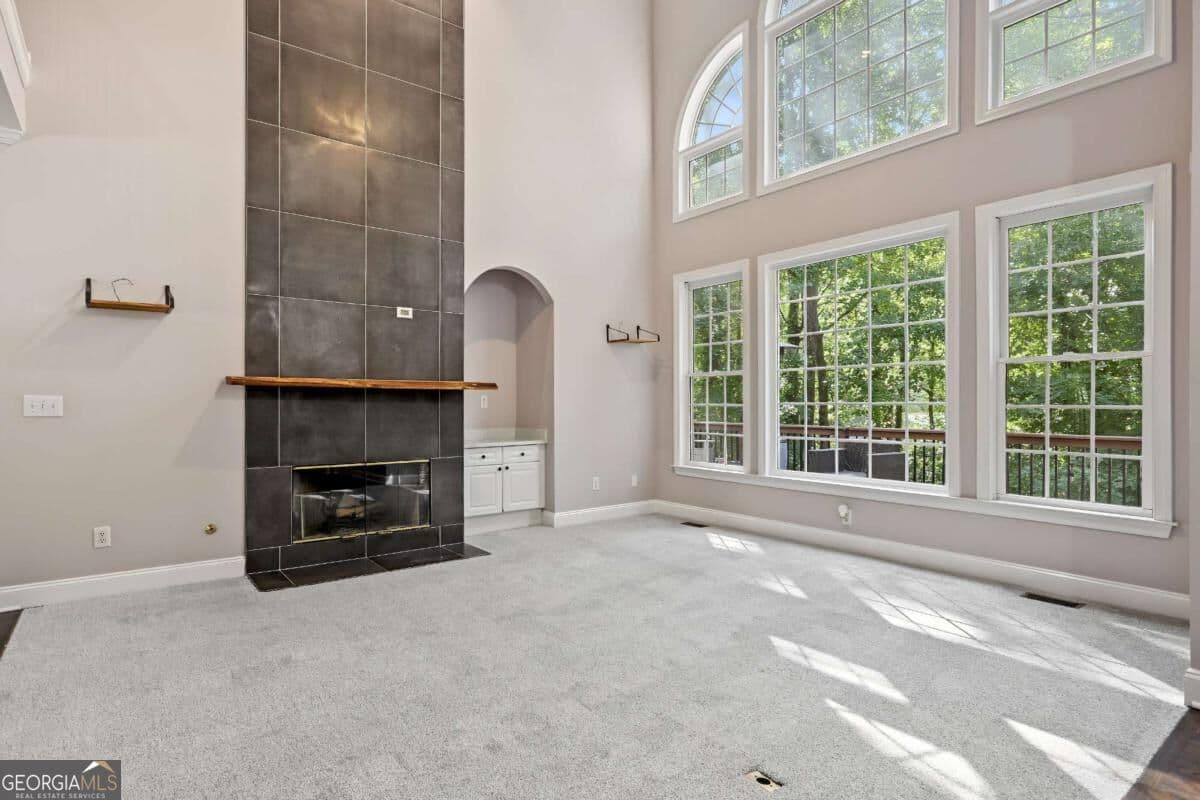 5 bedroom, 3 bathroom, 3,261 sq ft single family residence for sale at 4912 Chimney Oaks Drive, Mableton, GA 30126 — photo 9