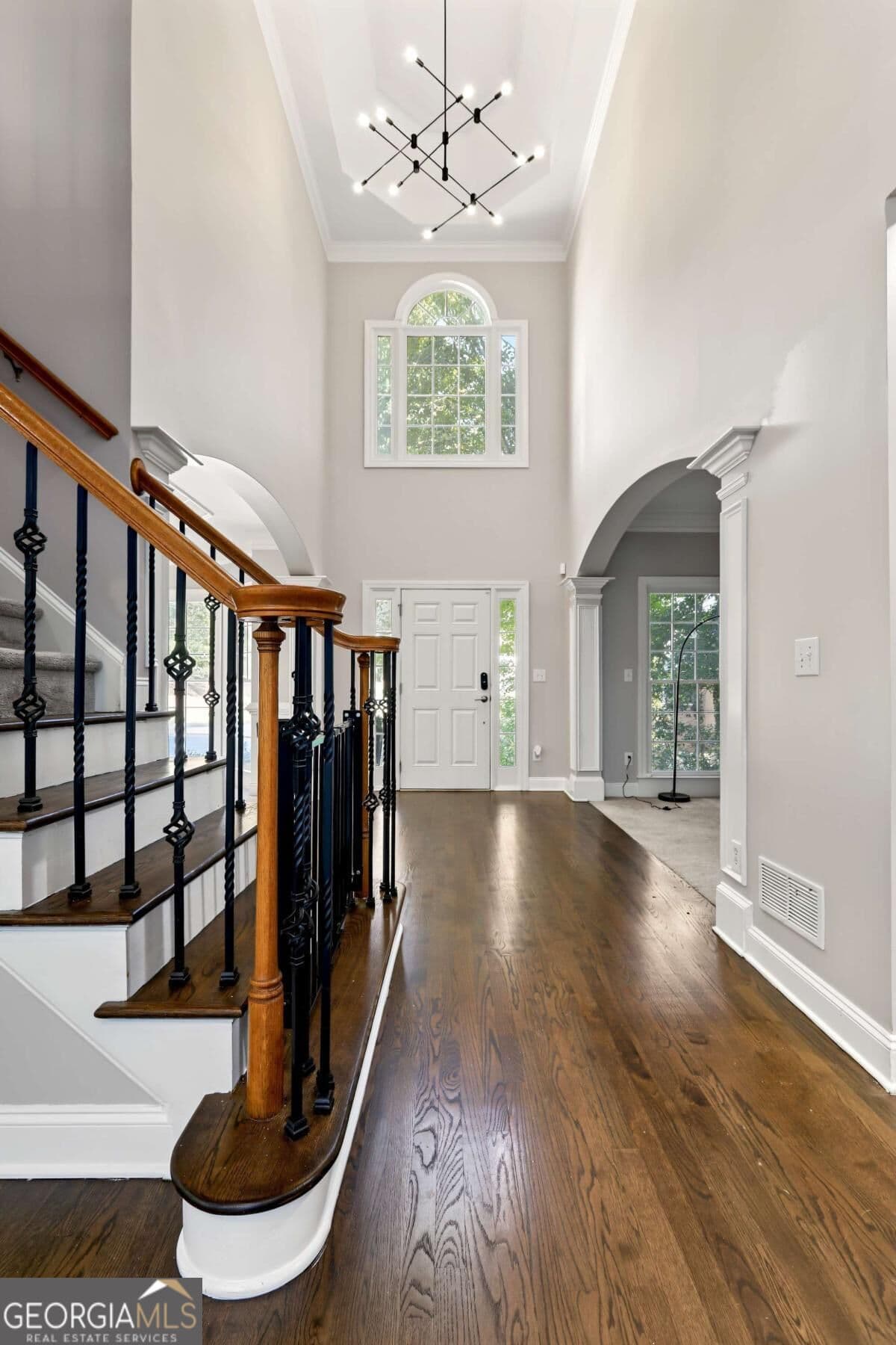5 bedroom, 3 bathroom, 3,261 sq ft single family residence for sale at 4912 Chimney Oaks Drive, Mableton, GA 30126 — photo 4