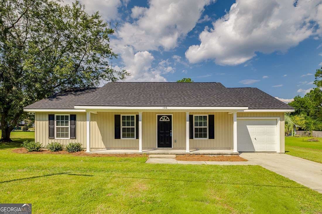 3 bedroom, 2 bathroom single family residence sold at 106 Old Stillwell Road, Springfield, GA 31329