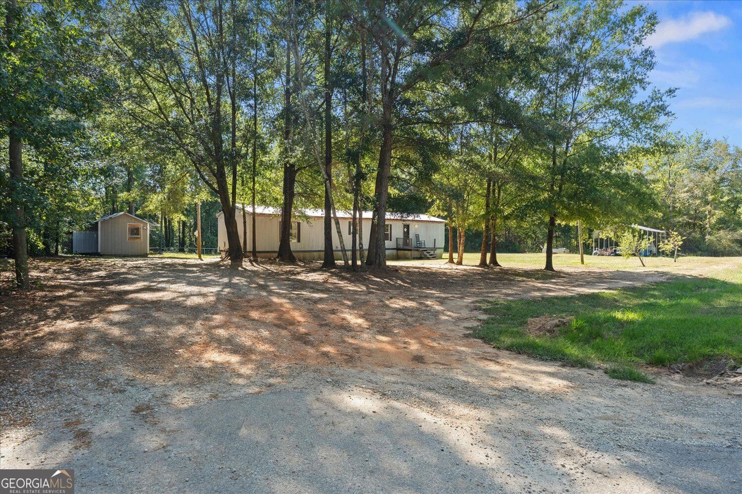 2 bedroom, 1 bathroom, 980 sq ft manufactured home,single family residence for sale at 532 Sharon Road, Crawfordville, GA 30631 — photo 2