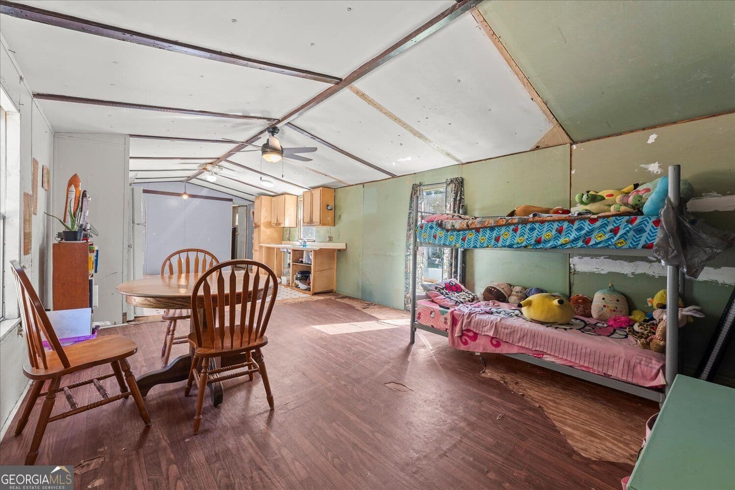 2 bedroom, 1 bathroom, 980 sq ft manufactured home,single family residence for sale at 532 Sharon Road, Crawfordville, GA 30631 — photo 3