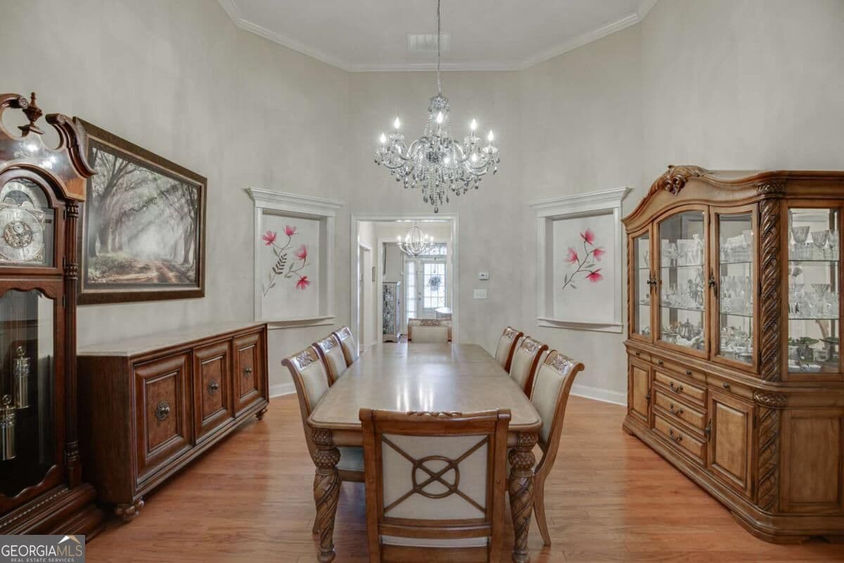 5 bedroom, 4 bathroom, 5,215 sq ft single family residence for sale at 1560 Woodall Trace, Alpharetta, GA 30004 — photo 8