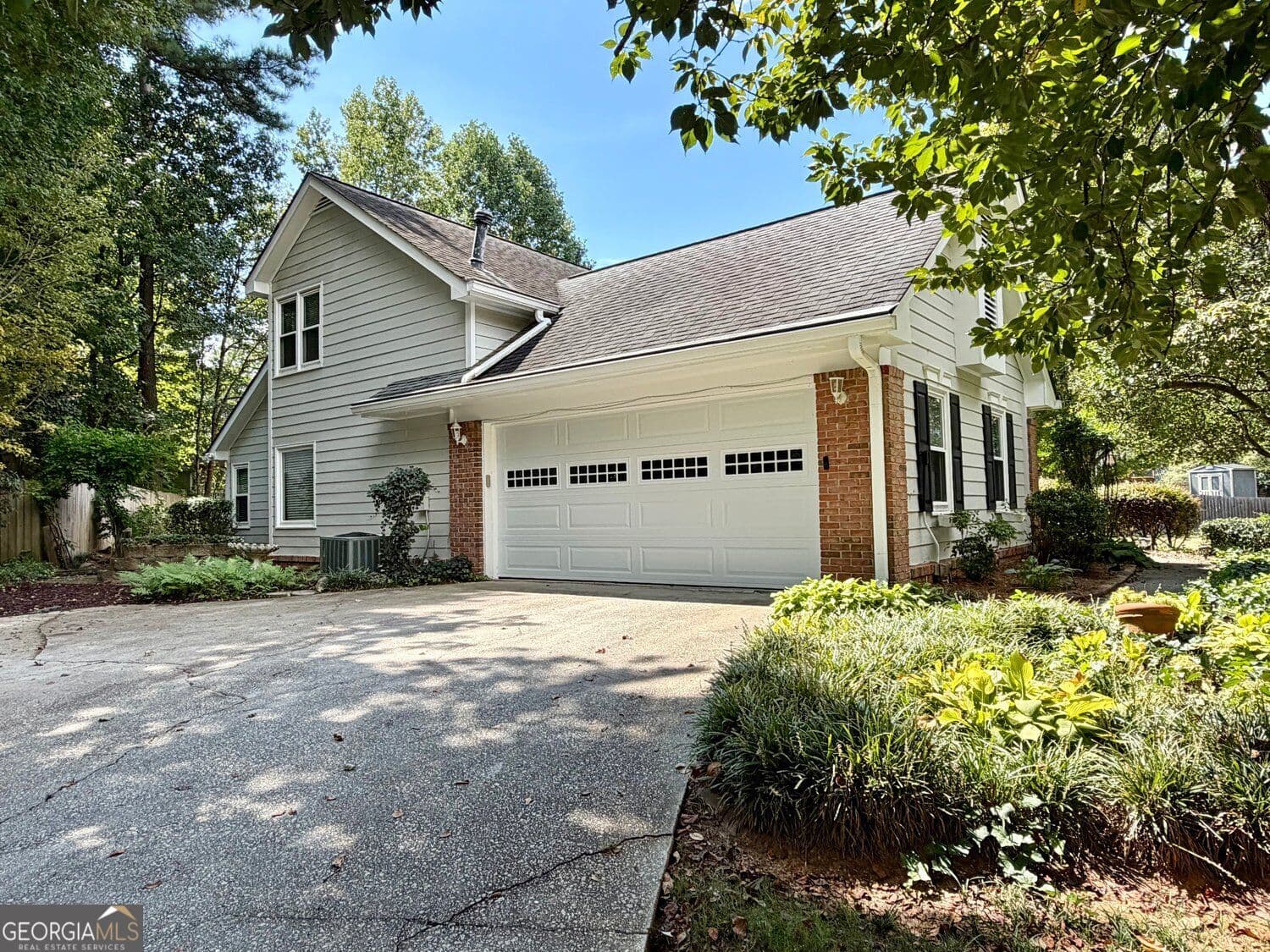 3 bedroom, 2.5 bathroom, 1,761 sq ft single family residence for sale at 3240 Country Walk Drive, Powder Springs, GA 30127 — photo 2