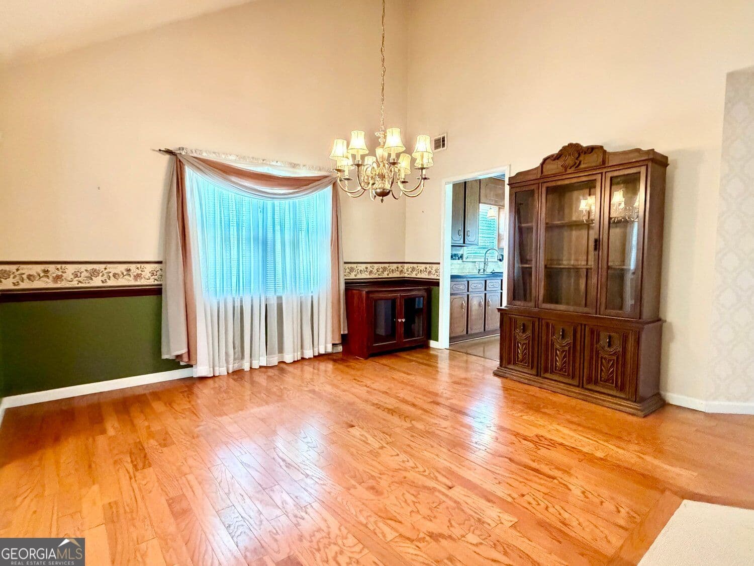 3 bedroom, 2.5 bathroom, 1,761 sq ft single family residence for sale at 3240 Country Walk Drive, Powder Springs, GA 30127 — photo 10