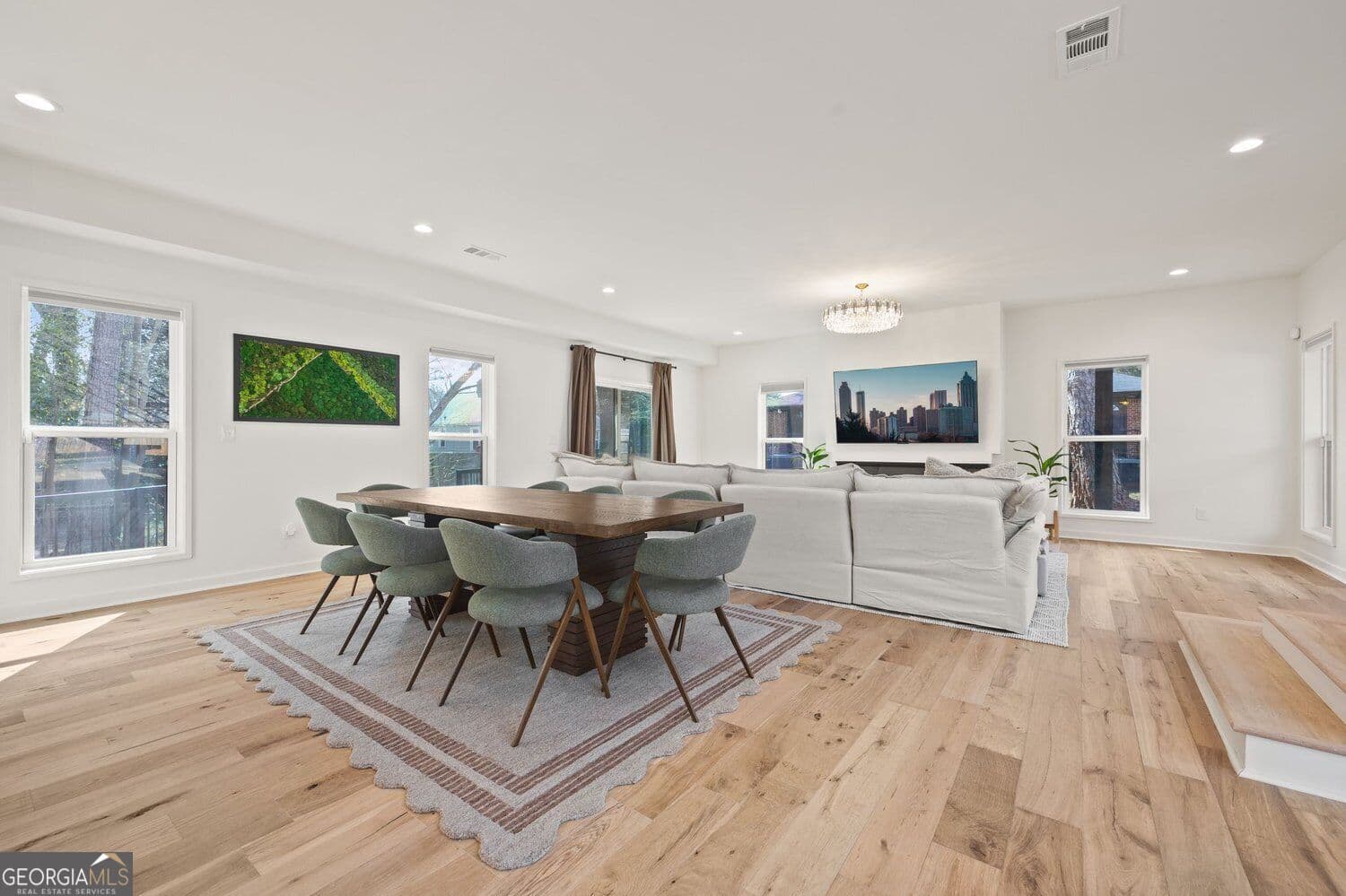 6 bedroom, 5 bathroom, 3,104 sq ft single family residence for sale at 1985 McAfee Road, Decatur, GA 30032 — photo 7