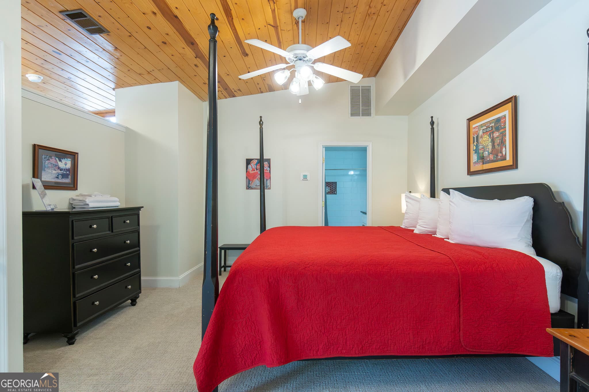 1 bedroom, 1 bathroom conversion for sale at 892 Edelweiss Strasse 504, Helen, GA 30545 — photo 6