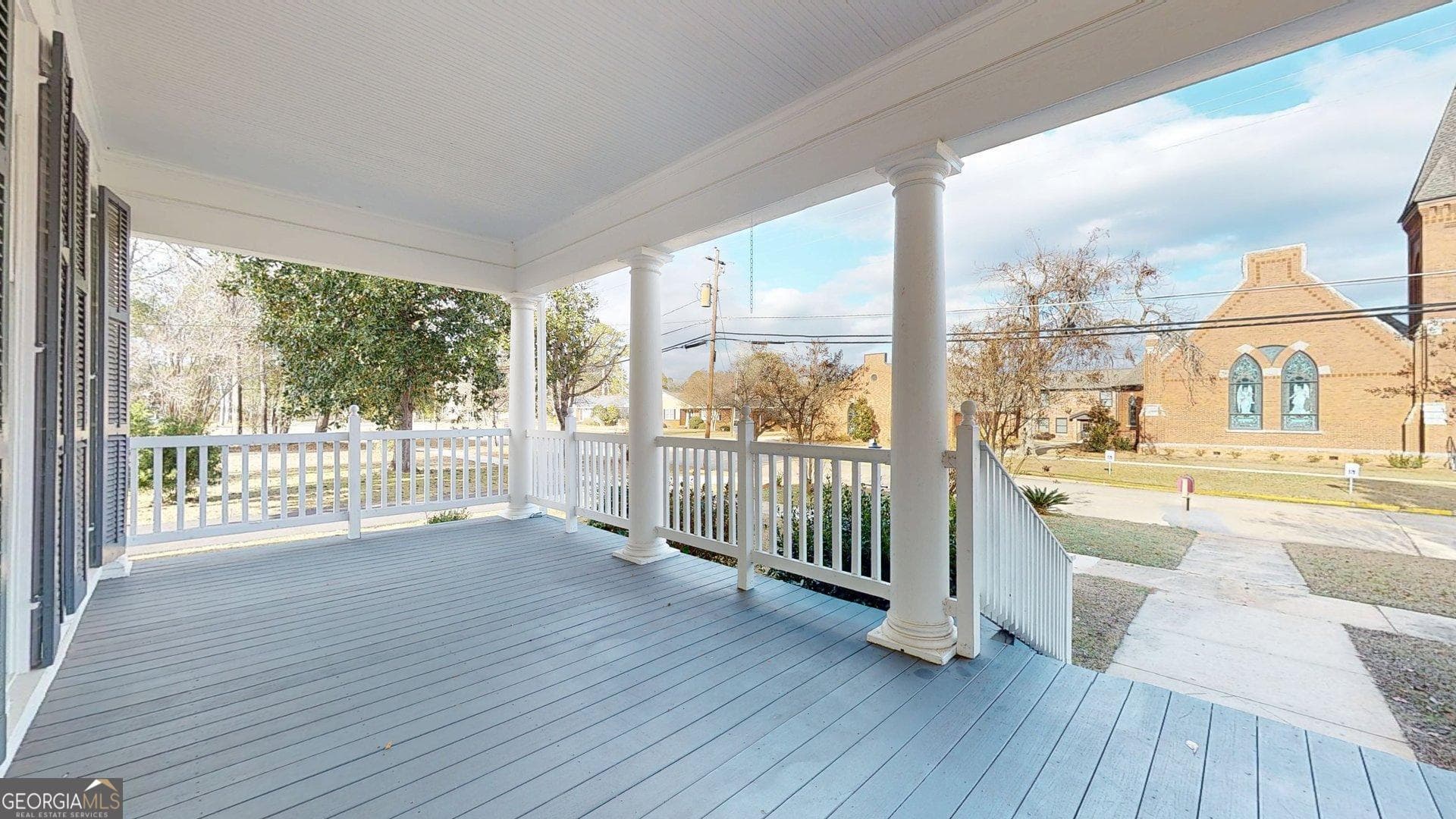 6 bedroom, 3.5 bathroom, 5,232 sq ft single family residence for sale at 302 W 7th Street, Louisville, GA 30434 — photo 9
