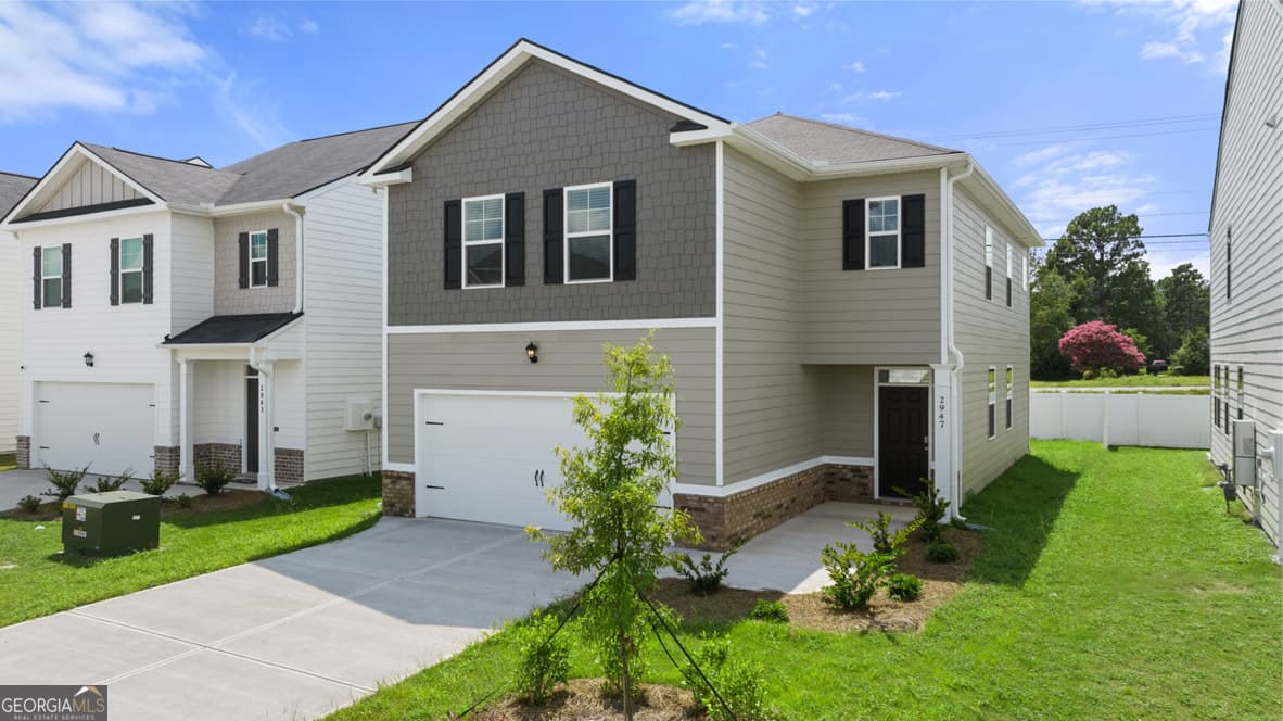 5 bedroom, 3 bathroom, 2,361 sq ft single family residence sold at 11974 Aukerman Way 128, Hampton, GA 30228