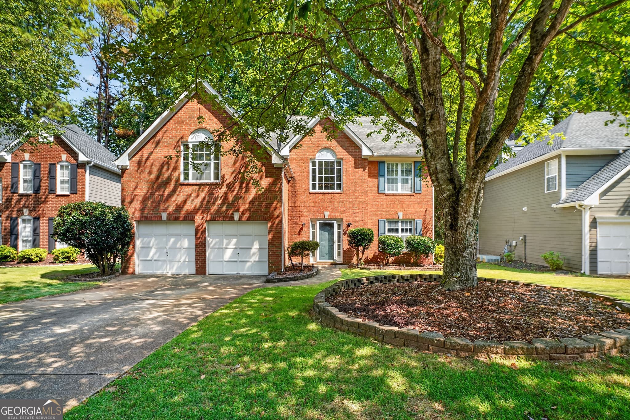 4 bedroom, 2.5 bathroom, 2,585 sq ft single family residence for sale at 3952 Lullwater Main, Kennesaw, GA 30144 — photo 1 of 49
