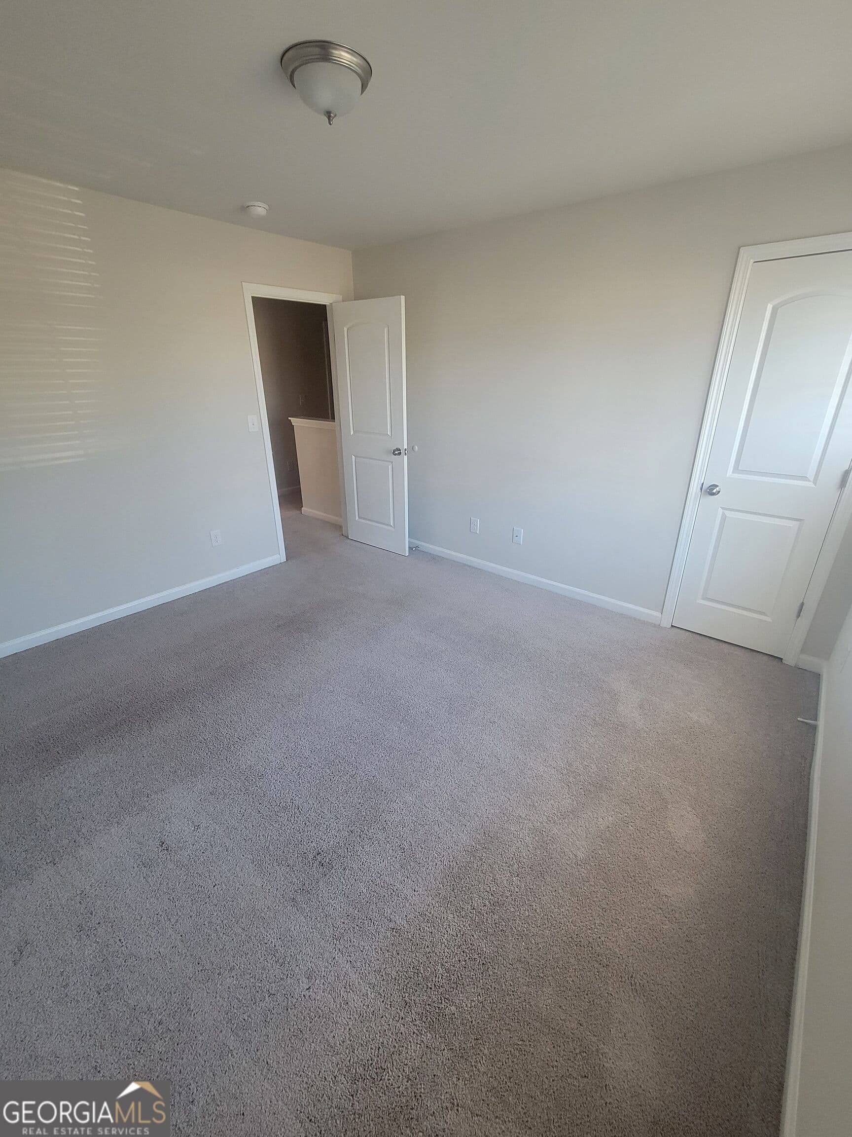 4 bedroom, 2.5 bathroom, 1,799 sq ft single family residence for sale at 106 Sarah Lane, Lagrange, GA 30241 — photo 7